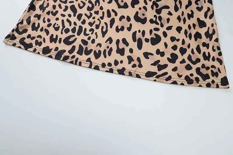 Chic Leopard Print Evening Maxi Dress with Flared Sleeves