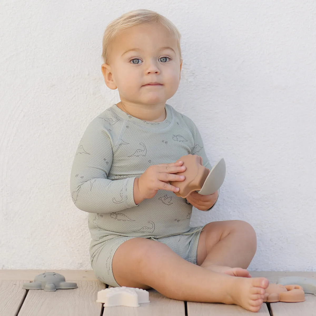 Finn Rashguard   Short Set in Dino by Quincy Mae