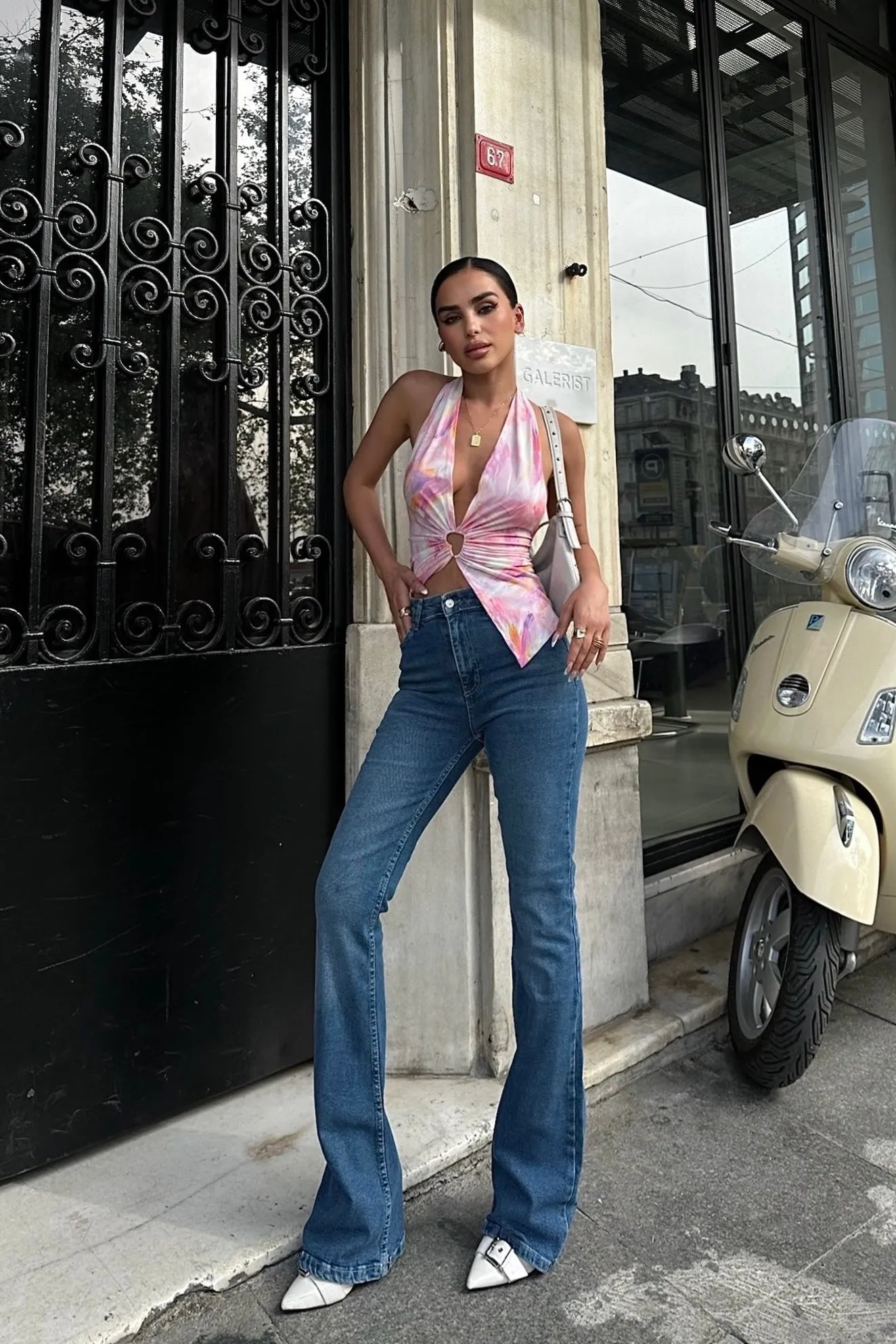 High Waist Stretch Fit Flared Jeans