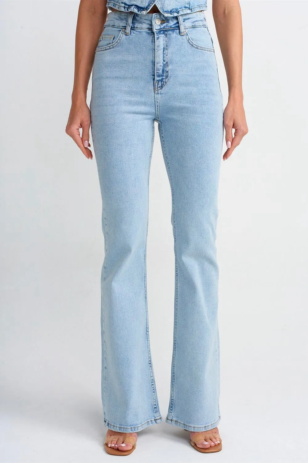 High Waist Stretch Fit Flared Jeans
