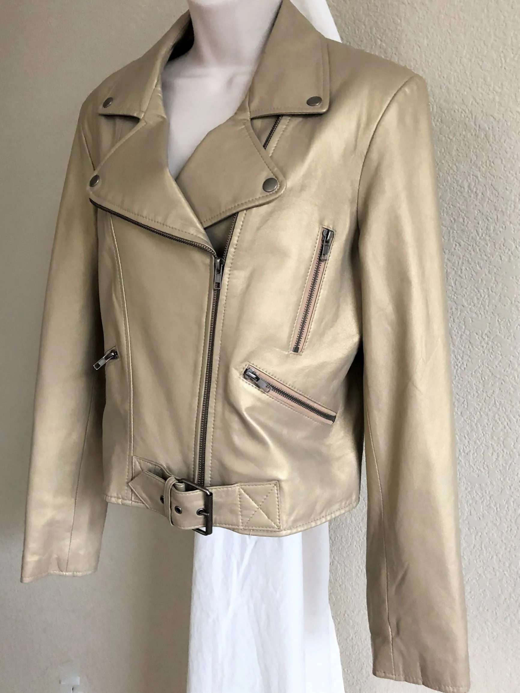 Identify Size 10 Gold Leather Moto Jacket