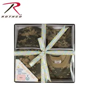Infant 4 Piece Camo Boxed Gift Set