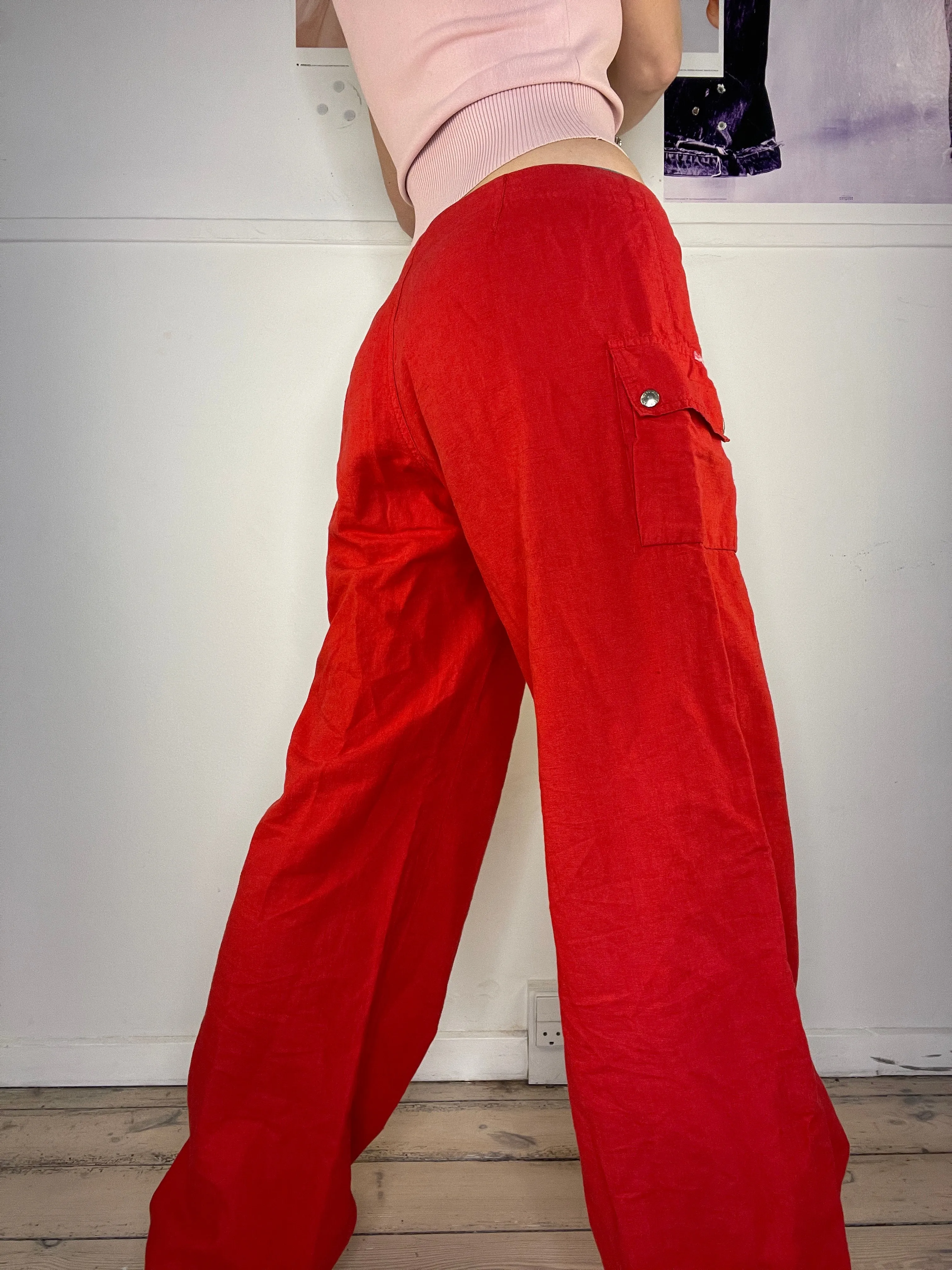 low-waisted wide leg cargo pants