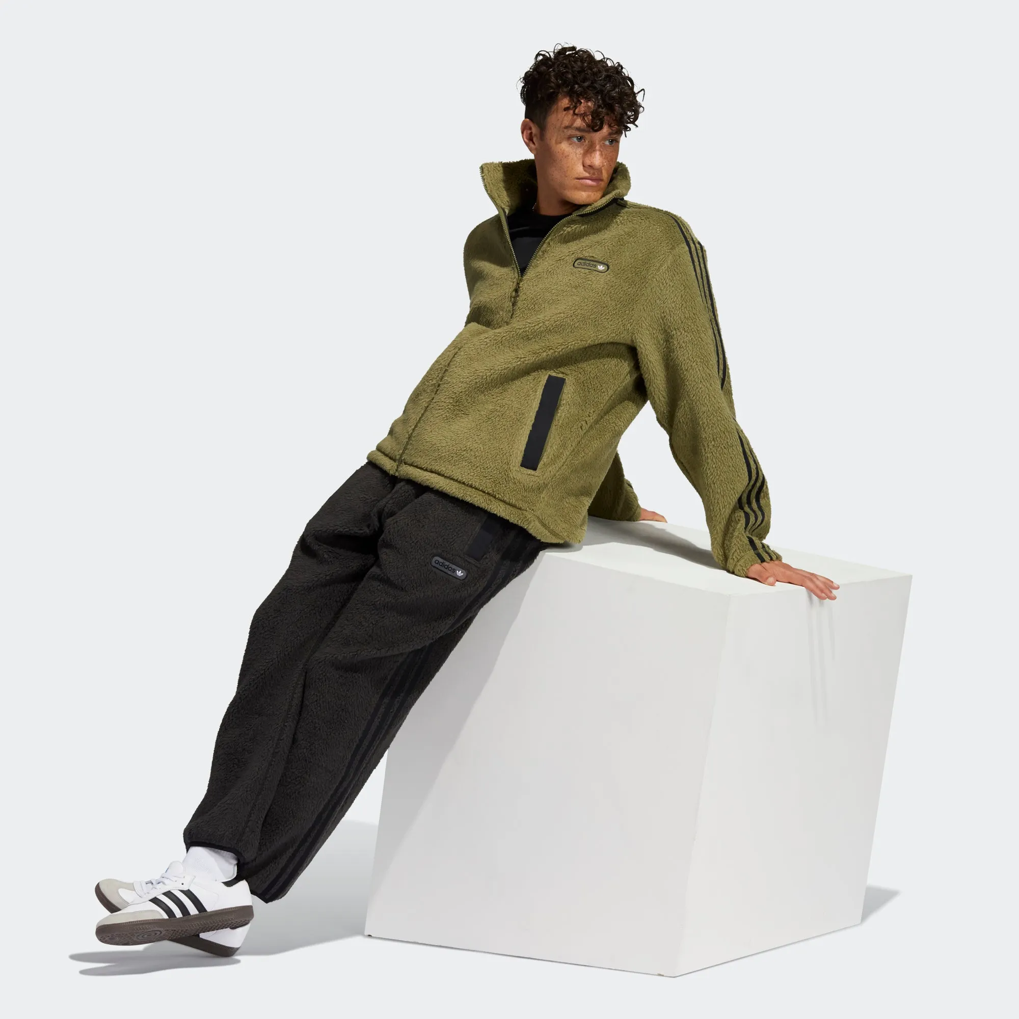 Men's adidas Originals SPRT Firebird Sherpa Track Pants Black