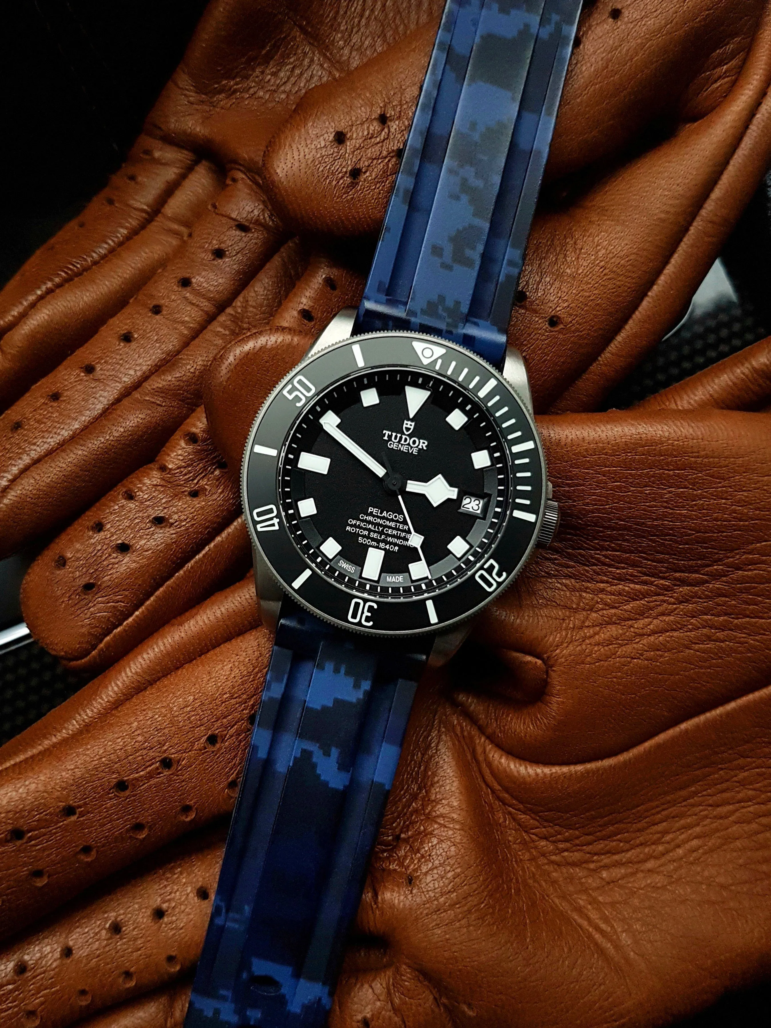 RUBBER STRAP FOR BELL & ROSS BR V2-93 - BLUE DIGI CAMO