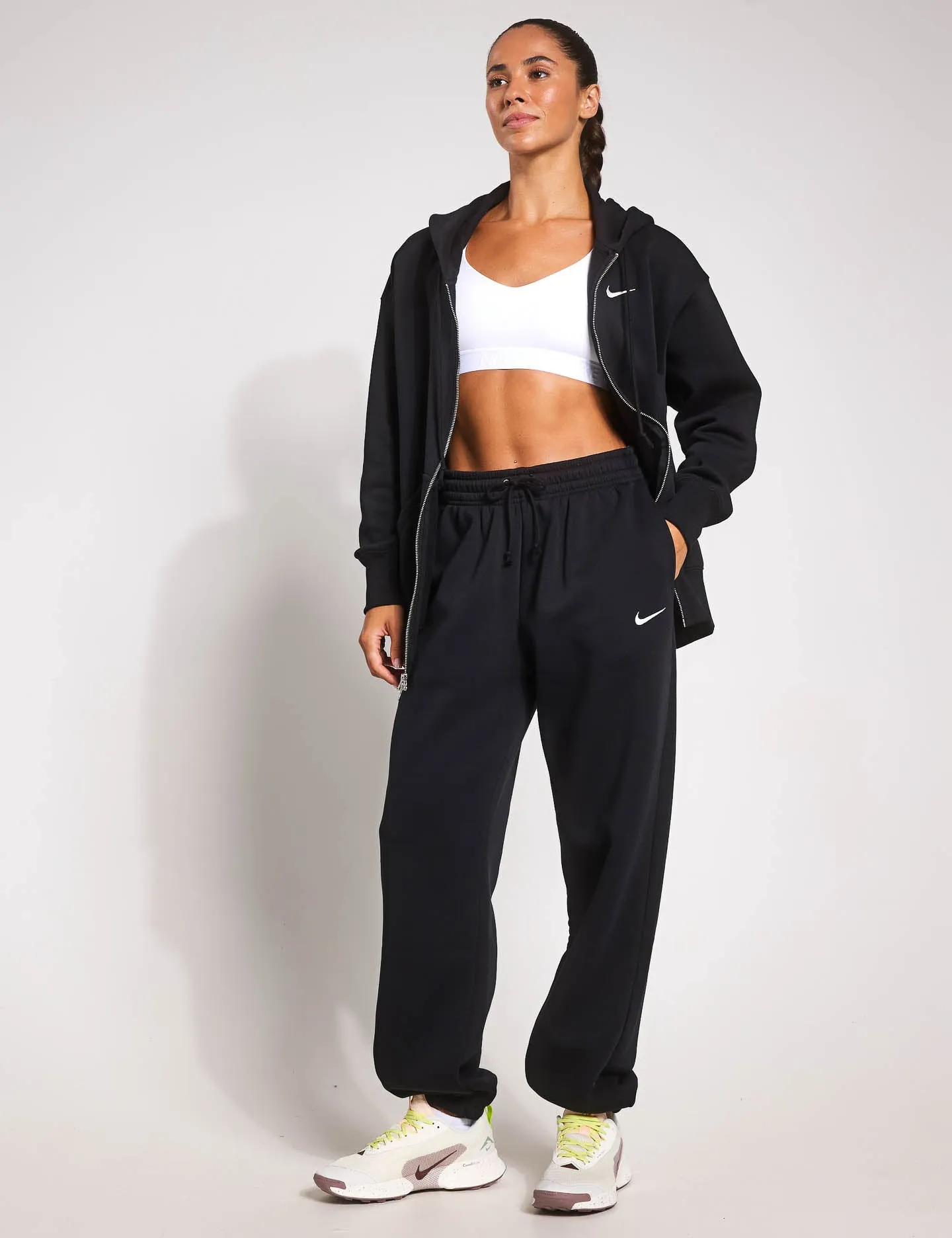 Sportswear Phoenix Fleece Oversized Sweatpants - Black/Sail