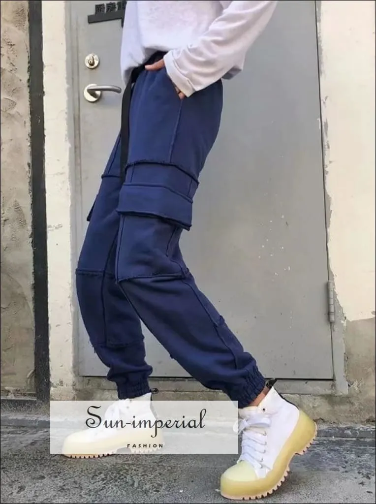 Sun-imperial Women Red Elasticated Waist Pintuck Sweatpants with Pockets Details Lightweight Cargo