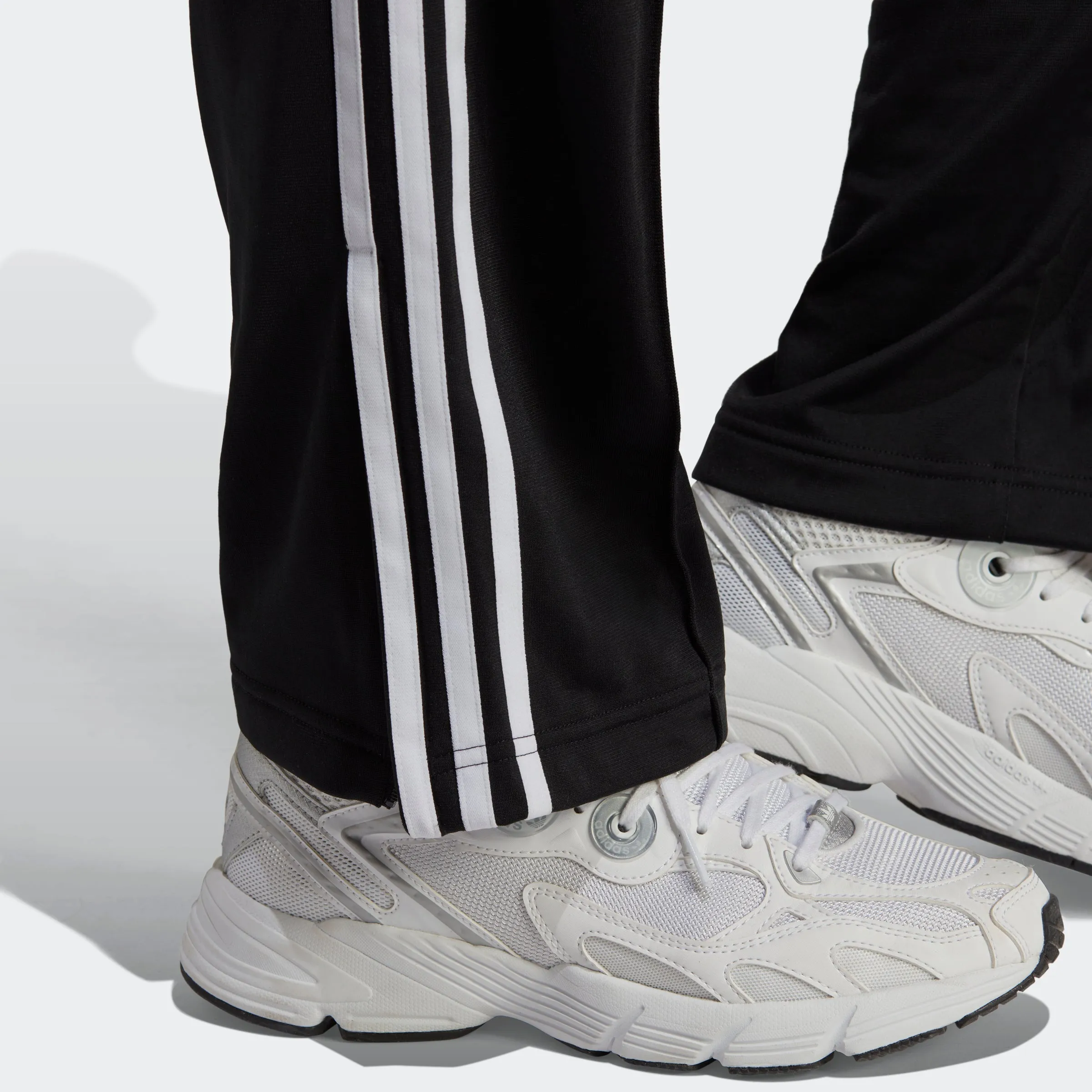 Women's adidas Originals Adicolor Classics Firebird Track Pants Black