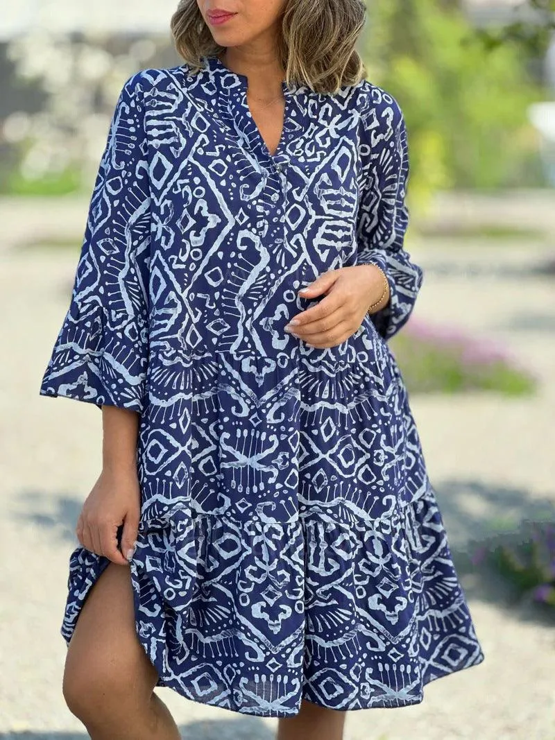 Women's V-neck Flared Sleeves Cake Flowers Stitching Dress