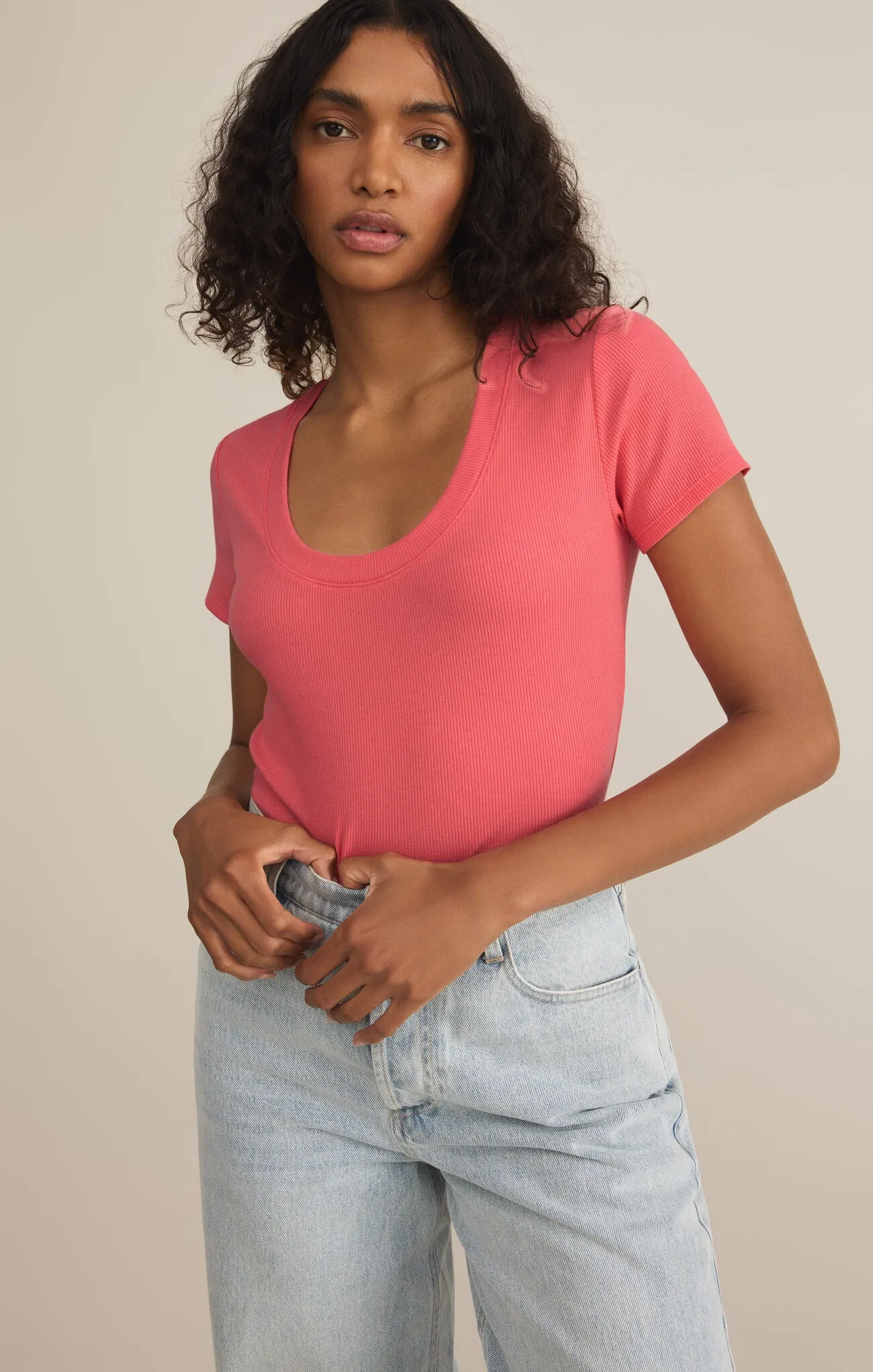 Z SUPPLY SIERNA SHORT SLEEVE TEE IN SUNSET PINK